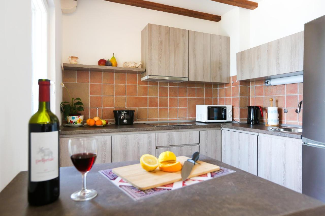 Spacious Apartment Lucia Prožura Extérieur photo