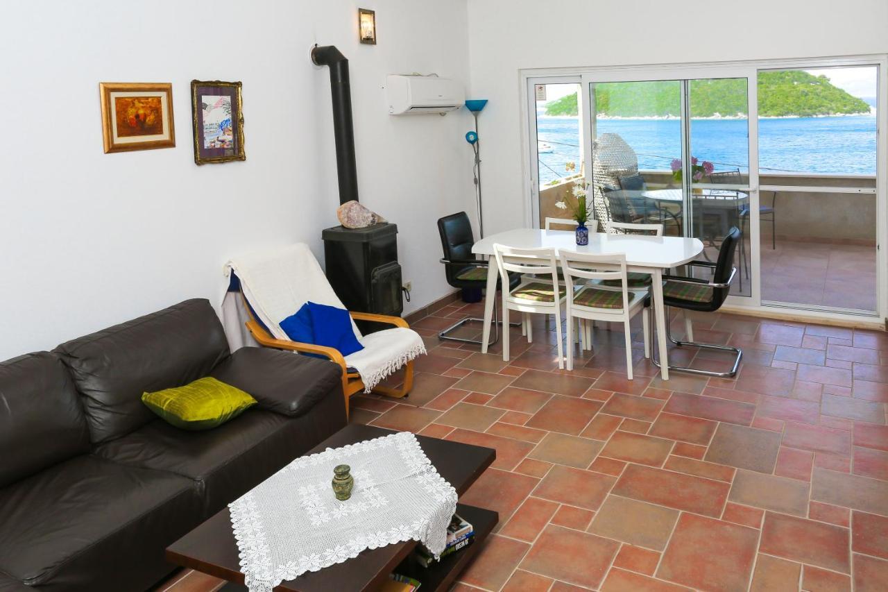 Spacious Apartment Lucia Prožura Extérieur photo